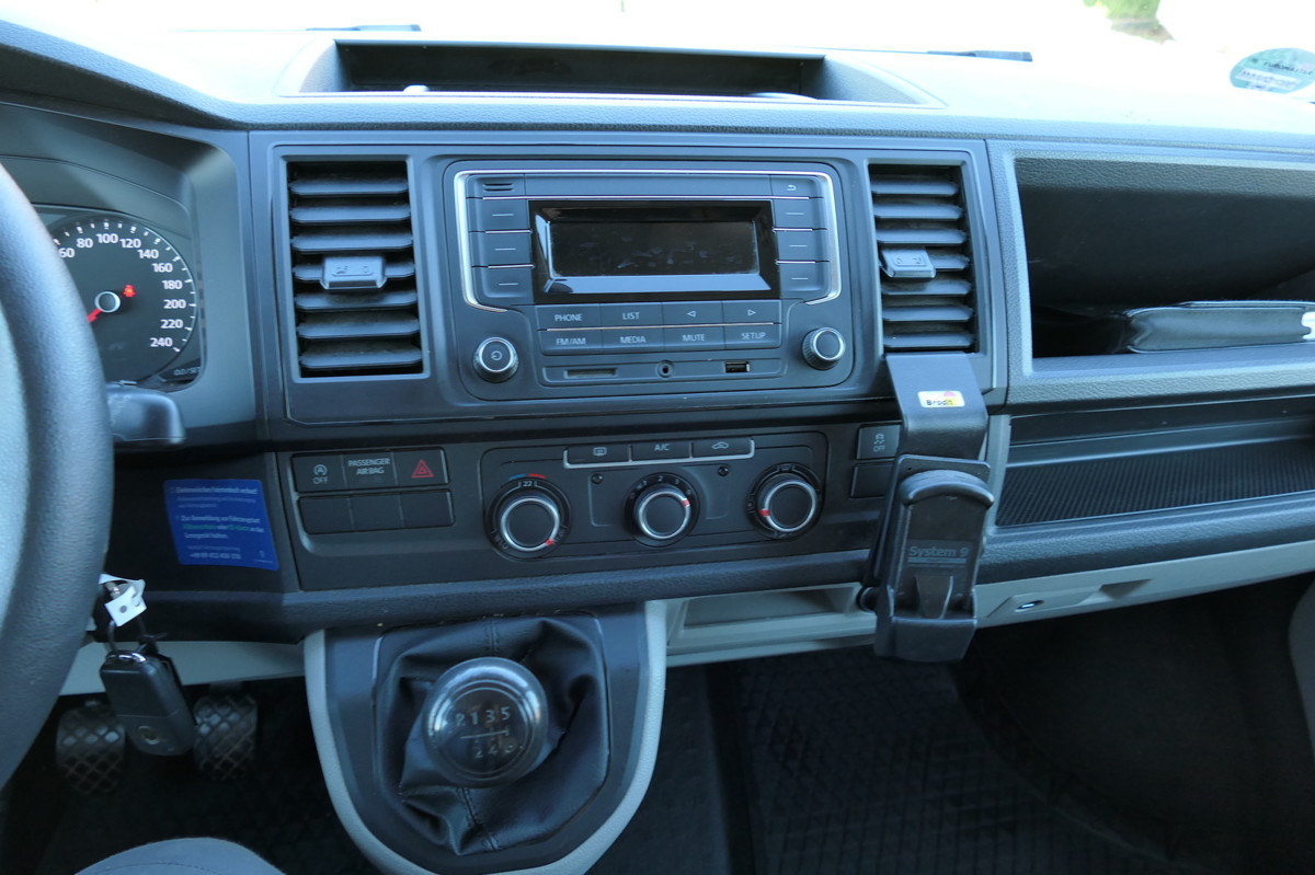 Furgoneta pequeña VW T6 Transporter 2.0 TDI lang 4Motion 3Sitzer AHK: foto 11