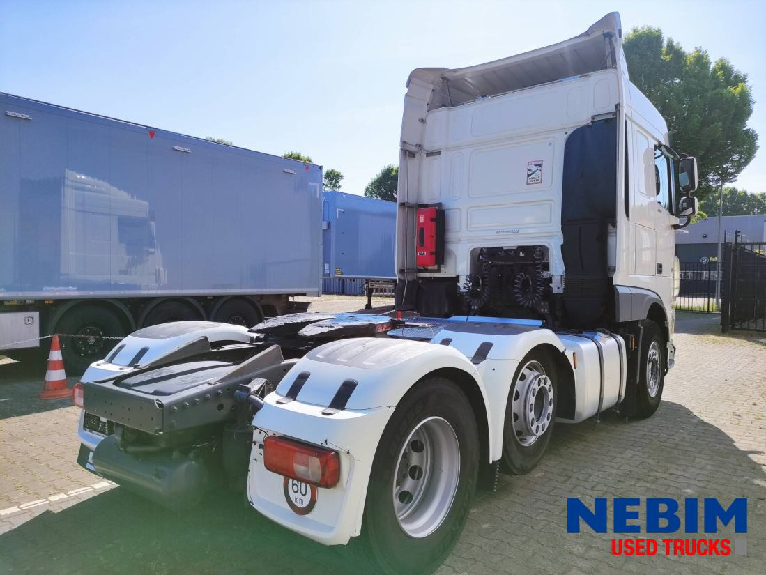 DAF XF 450 6x2 Spacecab - 492.956Km - Cabeza tractora: foto 2 DAF XF 450 6x2 Spacecab - 492.956Km - Cabeza tractora: foto 2