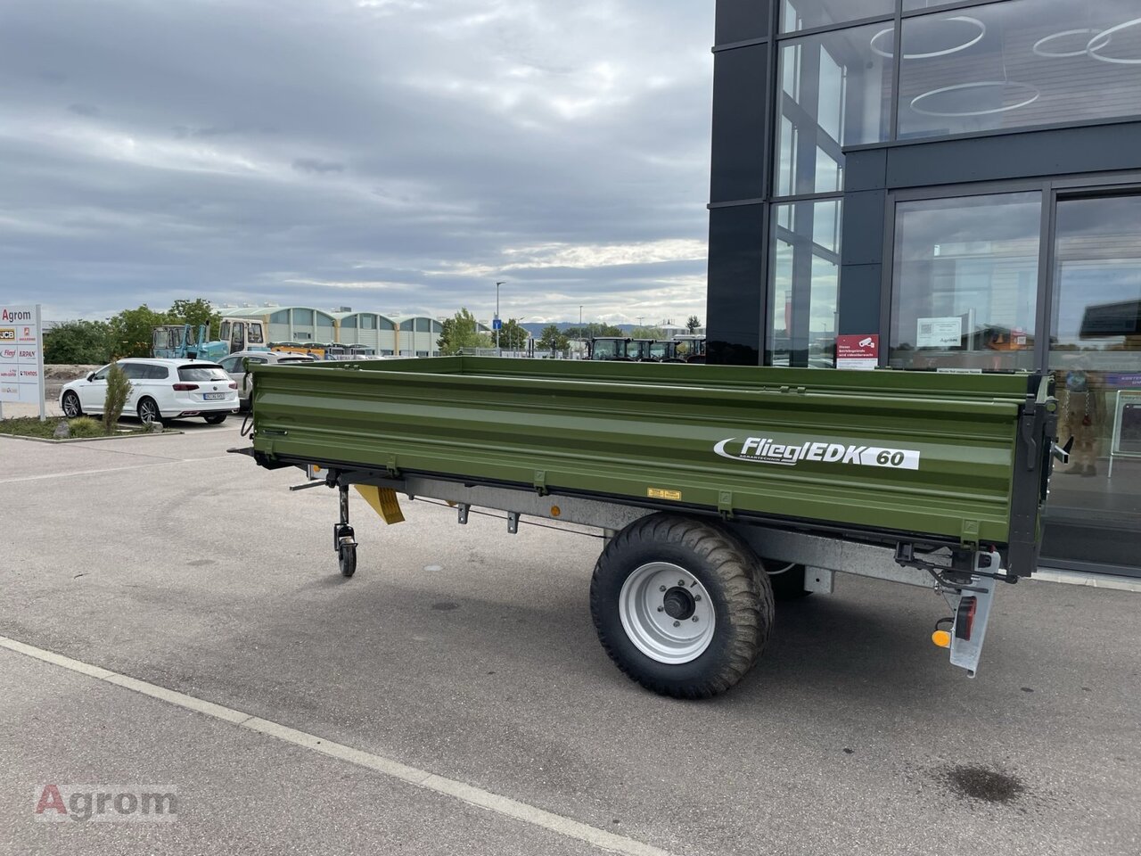 Fliegl EDK 60 FOX - Remolque volquete agrícola: foto 3 Fliegl EDK 60 FOX - Remolque volquete agrícola: foto 3