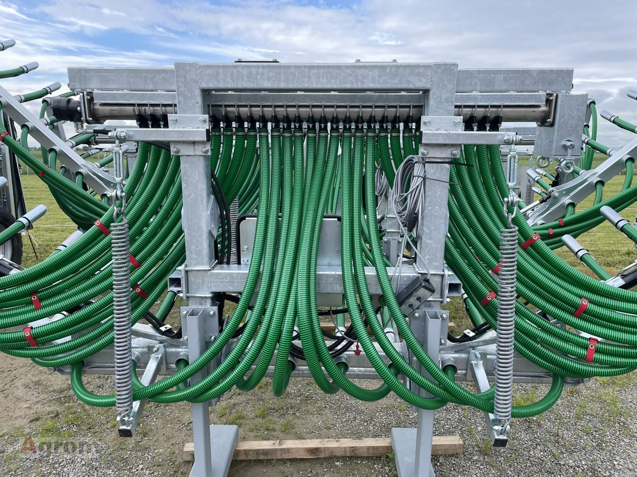 Fliegl Schleppschuhverteiler Compact 7,5 m - Inyector de purín: foto 3 Fliegl Schleppschuhverteiler Compact 7,5 m - Inyector de purín: foto 3