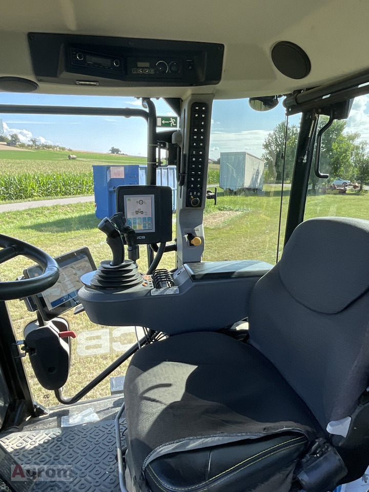 JCB Fastrac 4220 mit Lenksystem RTK - Tractor: foto 5 JCB Fastrac 4220 mit Lenksystem RTK - Tractor: foto 5