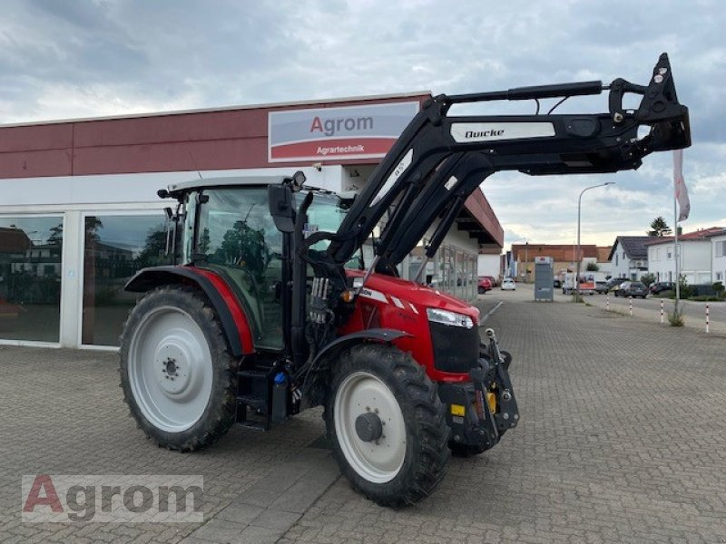 Massey Ferguson 5711 - Tractor: foto 1 Massey Ferguson 5711 - Tractor: foto 1