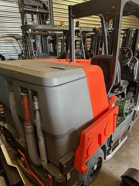 Hako powerboss PB-45-LPUK Naitilus - Barredora industrial: foto 3 Hako powerboss PB-45-LPUK Naitilus - Barredora industrial: foto 3