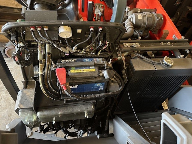 Hako powerboss PB-45-LPUK Naitilus - Barredora industrial: foto 5 Hako powerboss PB-45-LPUK Naitilus - Barredora industrial: foto 5