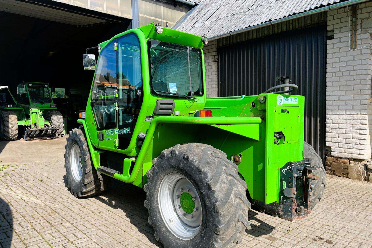 Merlo P40.7 CS - Manipulador telescópico: foto 3 Merlo P40.7 CS - Manipulador telescópico: foto 3
