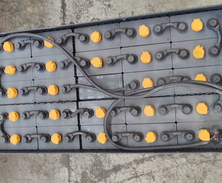 Still RX 20-20 (4800 ore lavoro) - Carretilla elevadora eléctrica: foto 2 Still RX 20-20 (4800 ore lavoro) - Carretilla elevadora eléctrica: foto 2