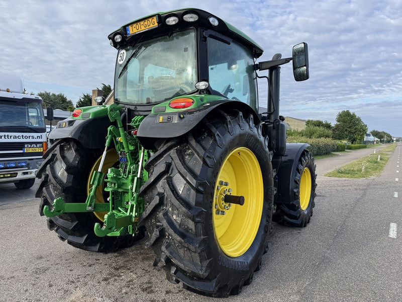 John Deere 6R150 - Tractor: foto 4 John Deere 6R150 - Tractor: foto 4
