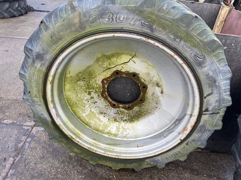 Taurus 230/95 R32 - Neumático: foto 5 Taurus 230/95 R32 - Neumático: foto 5