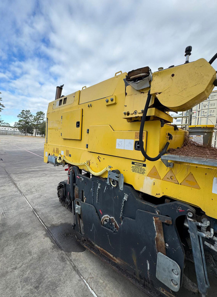 Bomag BM 1200/30 - Fresadora en frío: foto 5 Bomag BM 1200/30 - Fresadora en frío: foto 5