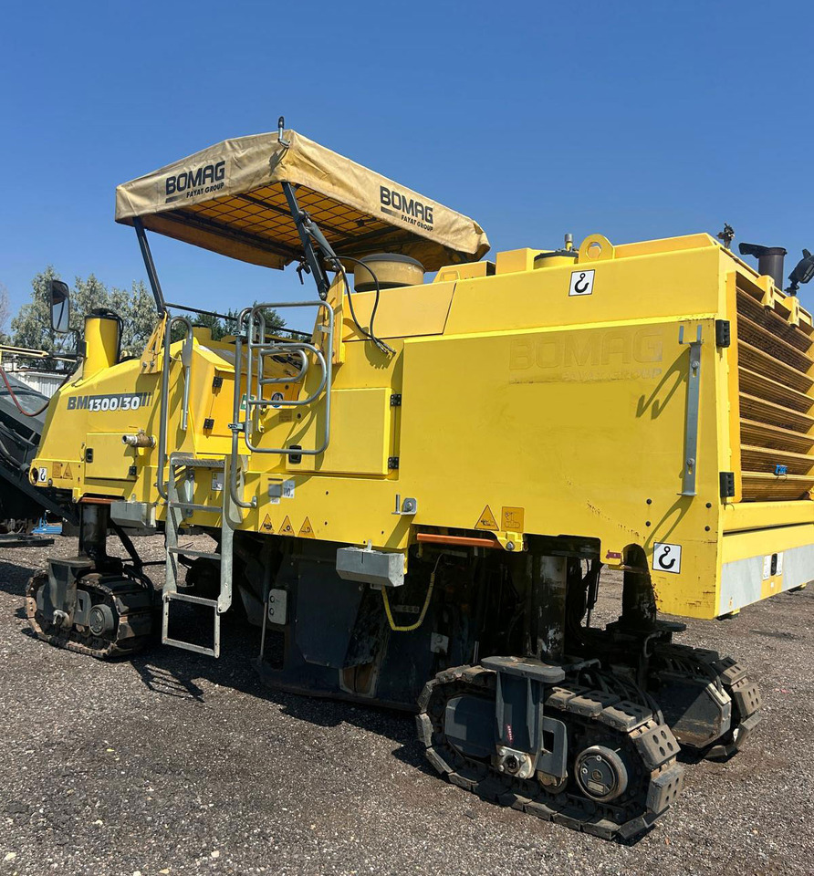 Bomag BM 1300/30 - Fresadora en frío: foto 3 Bomag BM 1300/30 - Fresadora en frío: foto 3