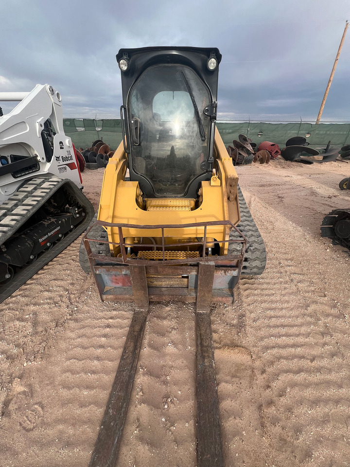 Caterpillar 279D - Minicargadora: foto 4 Caterpillar 279D - Minicargadora: foto 4