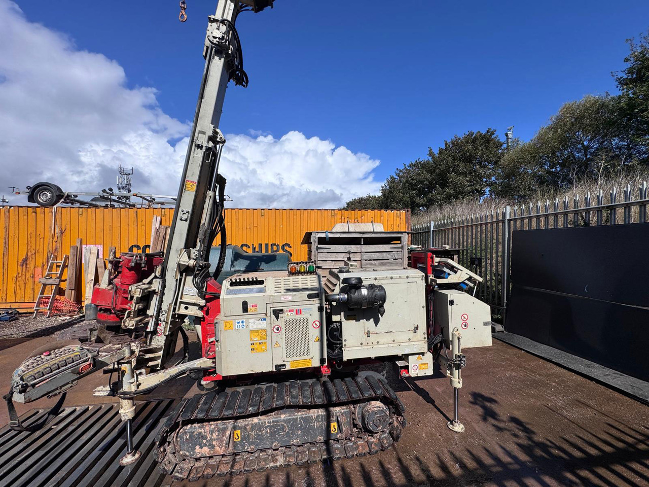 Comacchio MC4 - Martillo de hinca de pilotes: foto 2 Comacchio MC4 - Martillo de hinca de pilotes: foto 2