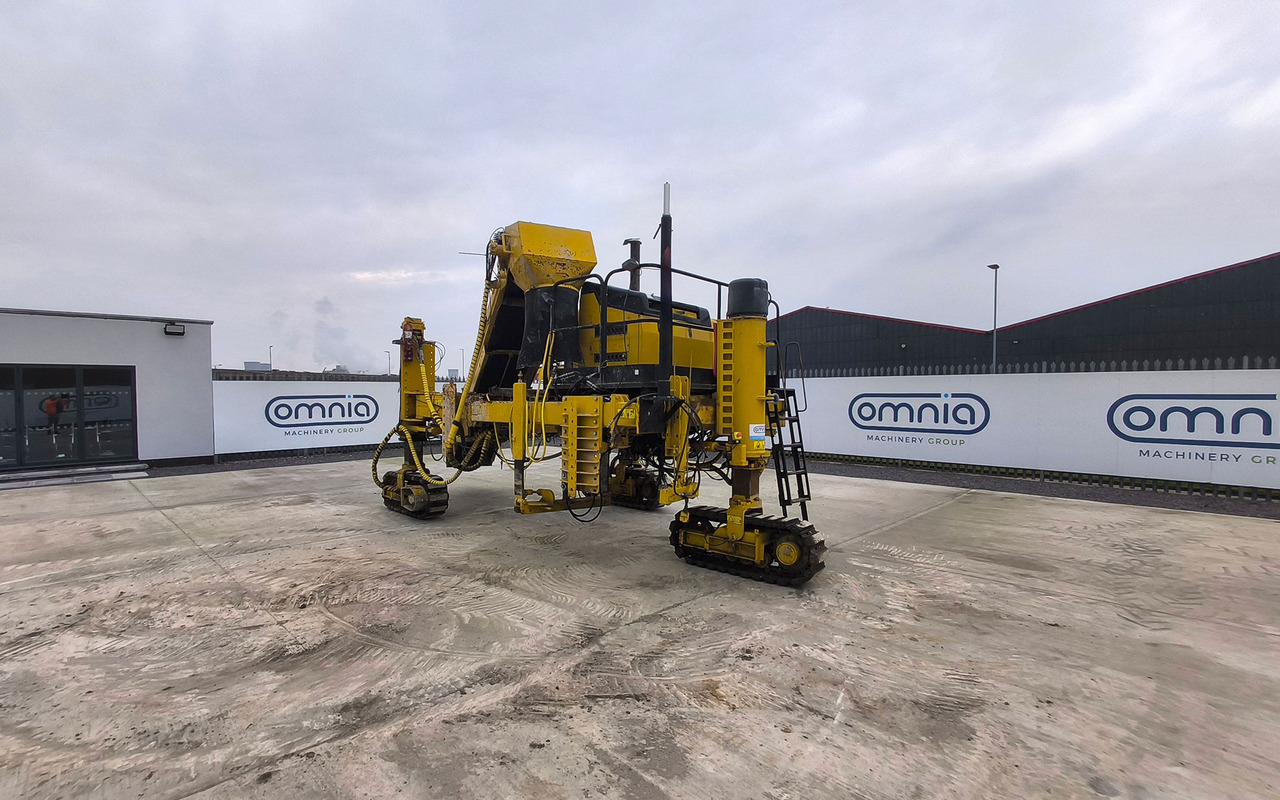 Pavimentadora de encofrado deslizante Gomaco Commander III: foto 7