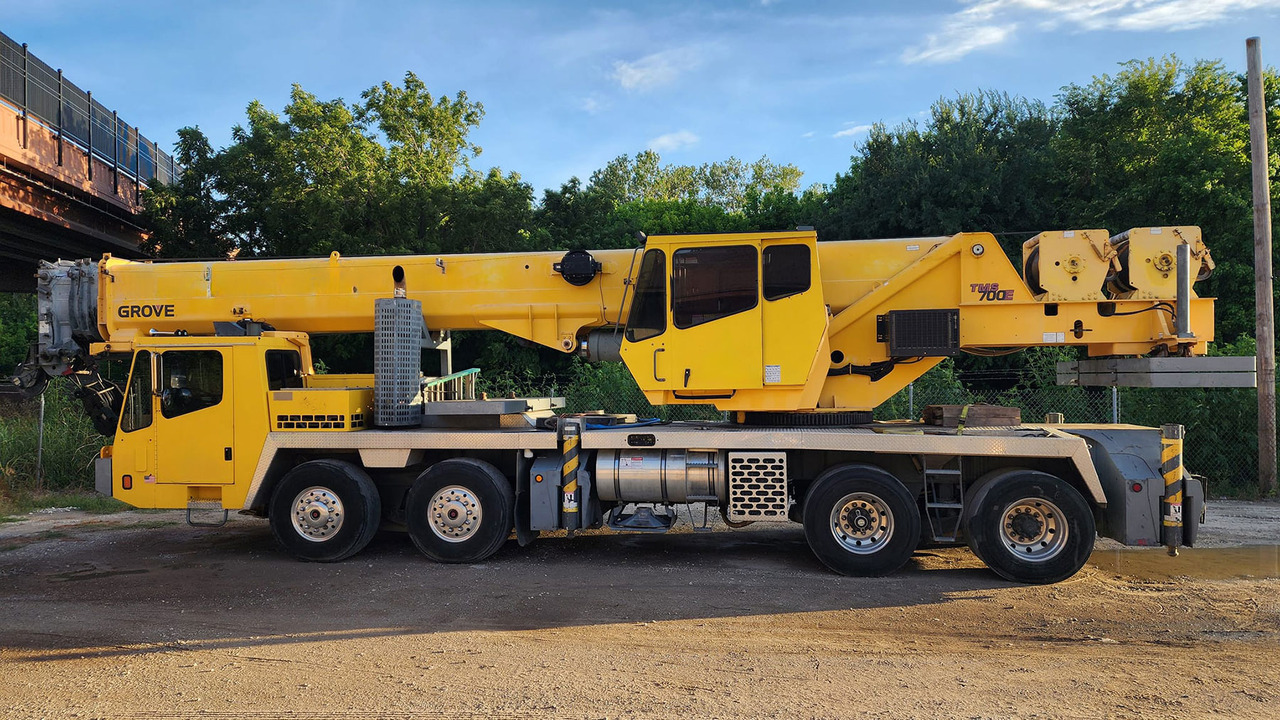 Grove TMS700E - Autogrúa: foto 2 Grove TMS700E - Autogrúa: foto 2