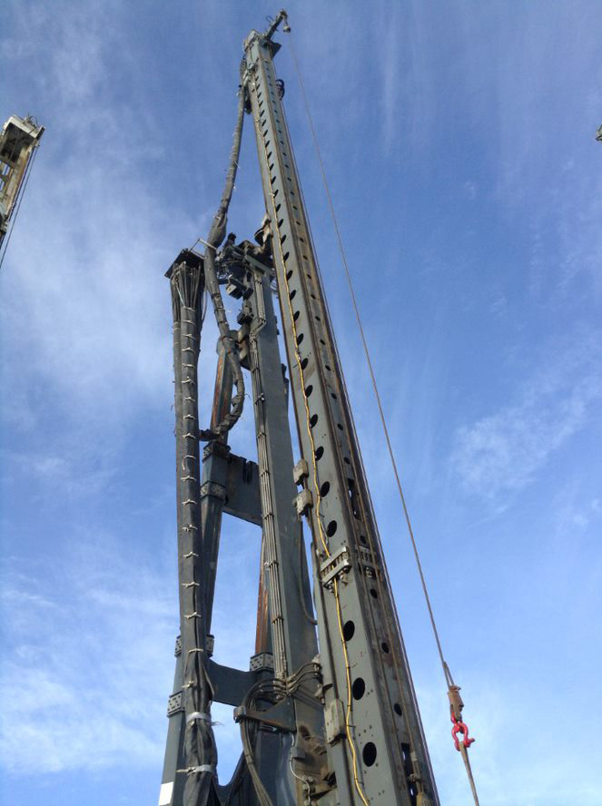 Liebherr LRB 255 - Martillo de hinca de pilotes: foto 5 Liebherr LRB 255 - Martillo de hinca de pilotes: foto 5