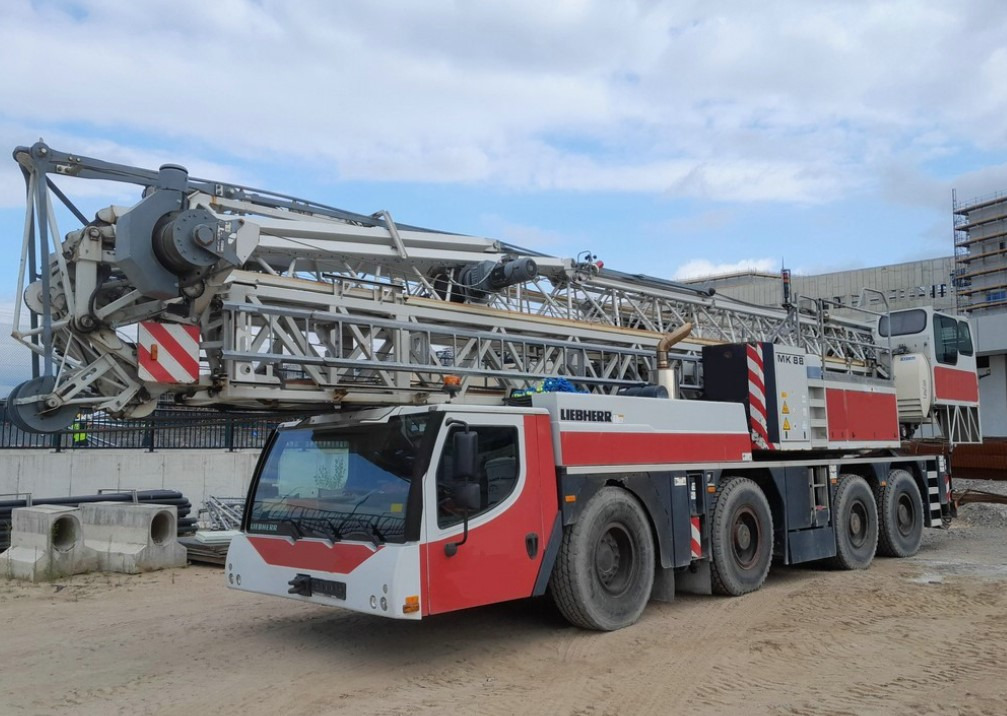 Liebherr MK 88 - Grúa torre: foto 1 Liebherr MK 88 - Grúa torre: foto 1