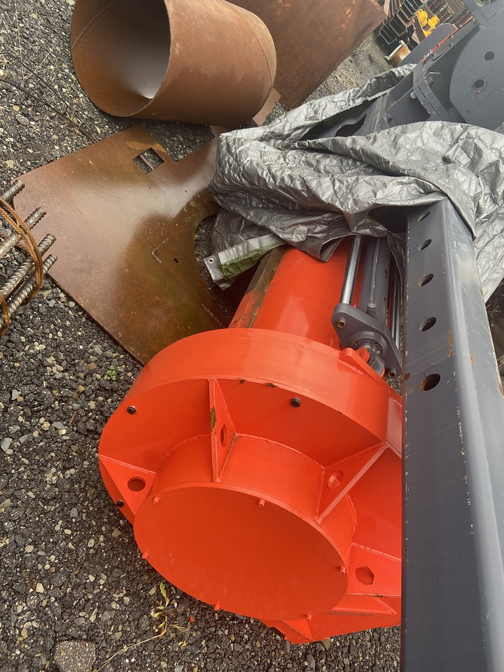 Movax TAD-32 - Martillo de hinca de pilotes: foto 5 Movax TAD-32 - Martillo de hinca de pilotes: foto 5