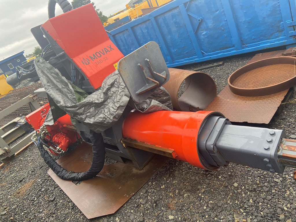 Movax TAD-32 - Martillo de hinca de pilotes: foto 3 Movax TAD-32 - Martillo de hinca de pilotes: foto 3