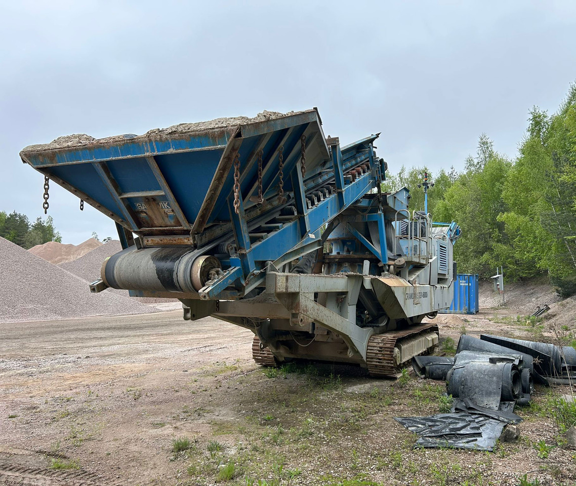 Sandvik Crawlmaster 4800i - Trituradora de cono: foto 5 Sandvik Crawlmaster 4800i - Trituradora de cono: foto 5