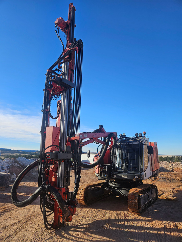 Sandvik DX800 - Perforadora: foto 3 Sandvik DX800 - Perforadora: foto 3