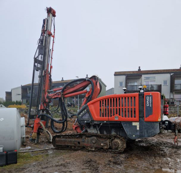 Sandvik Dino DC400Ri - Perforadora: foto 3 Sandvik Dino DC400Ri - Perforadora: foto 3