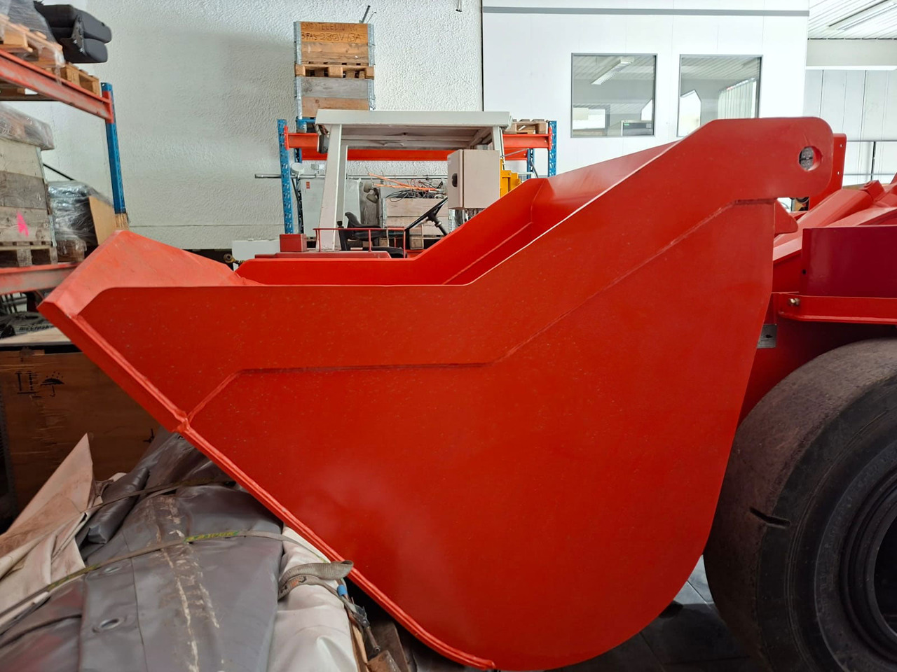 Sandvik LH202 - Maquinaria para minería: foto 5 Sandvik LH202 - Maquinaria para minería: foto 5