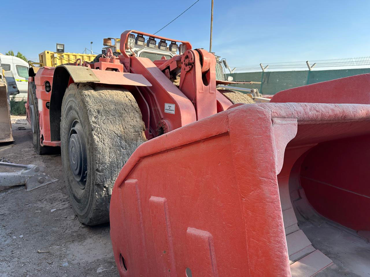 Sandvik LH410 - Perforadora direccional horizontal: foto 1 Sandvik LH410 - Perforadora direccional horizontal: foto 1