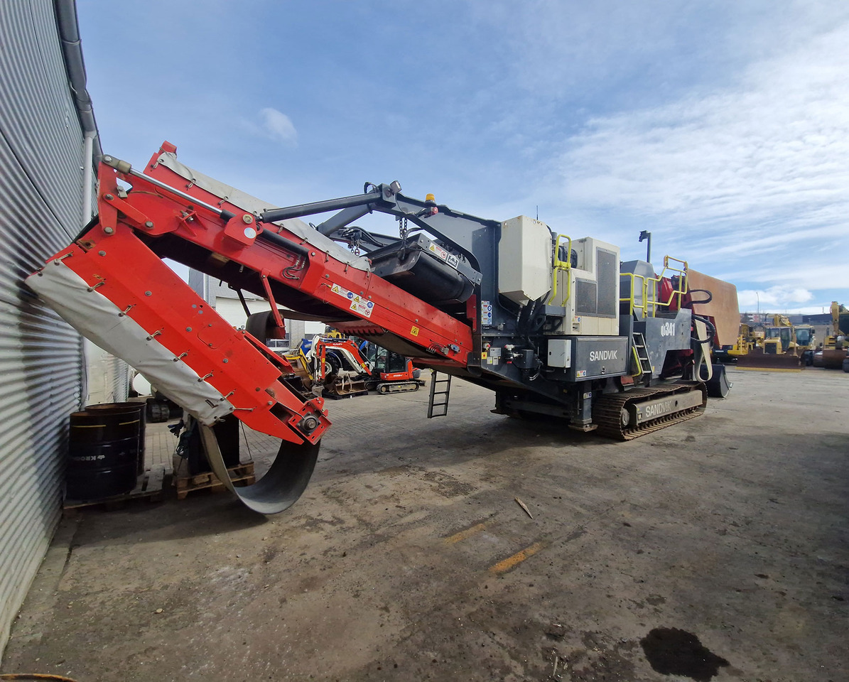 Sandvik QJ341 - Trituradora de mandíbula: foto 2 Sandvik QJ341 - Trituradora de mandíbula: foto 2
