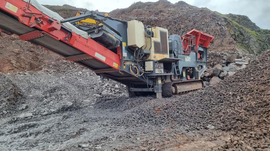 Sandvik QJ341 - Trituradora de mandíbula: foto 1 Sandvik QJ341 - Trituradora de mandíbula: foto 1