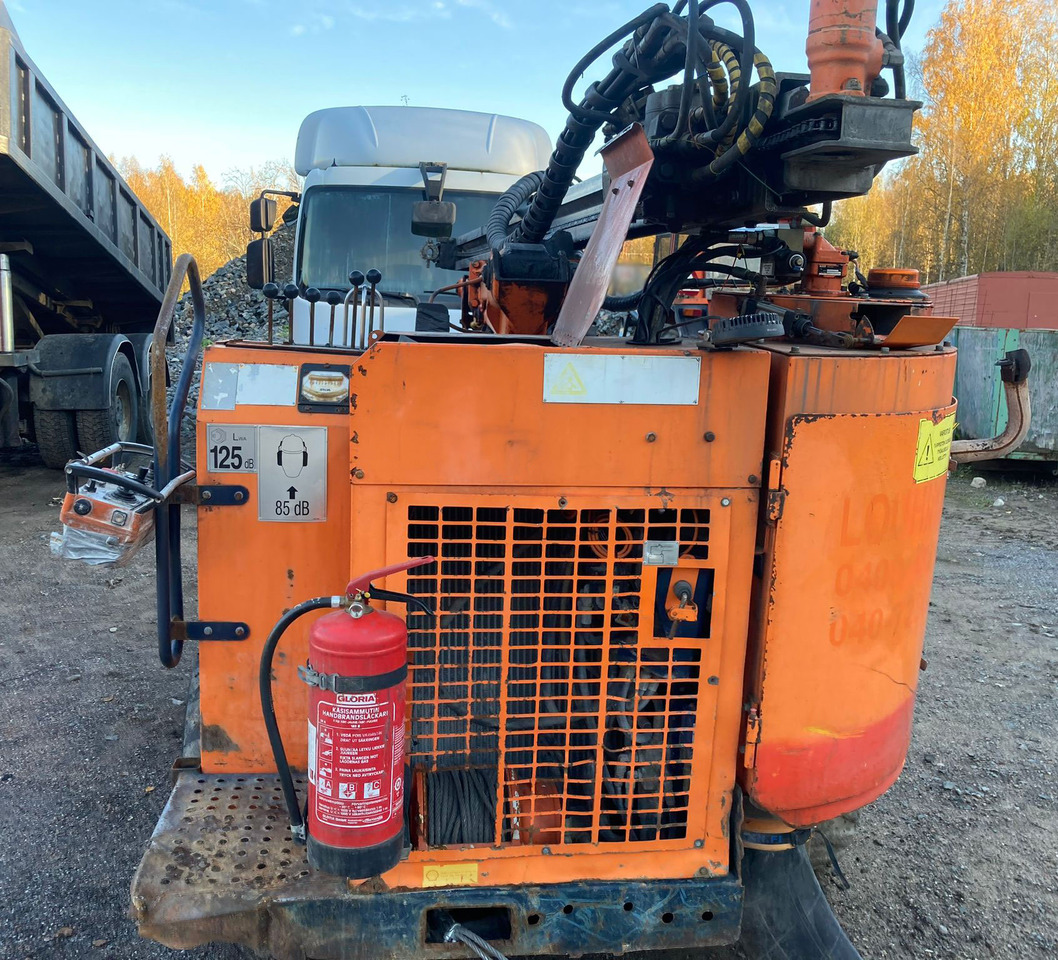 Tamrock Commando 120R - Perforadora: foto 4 Tamrock Commando 120R - Perforadora: foto 4