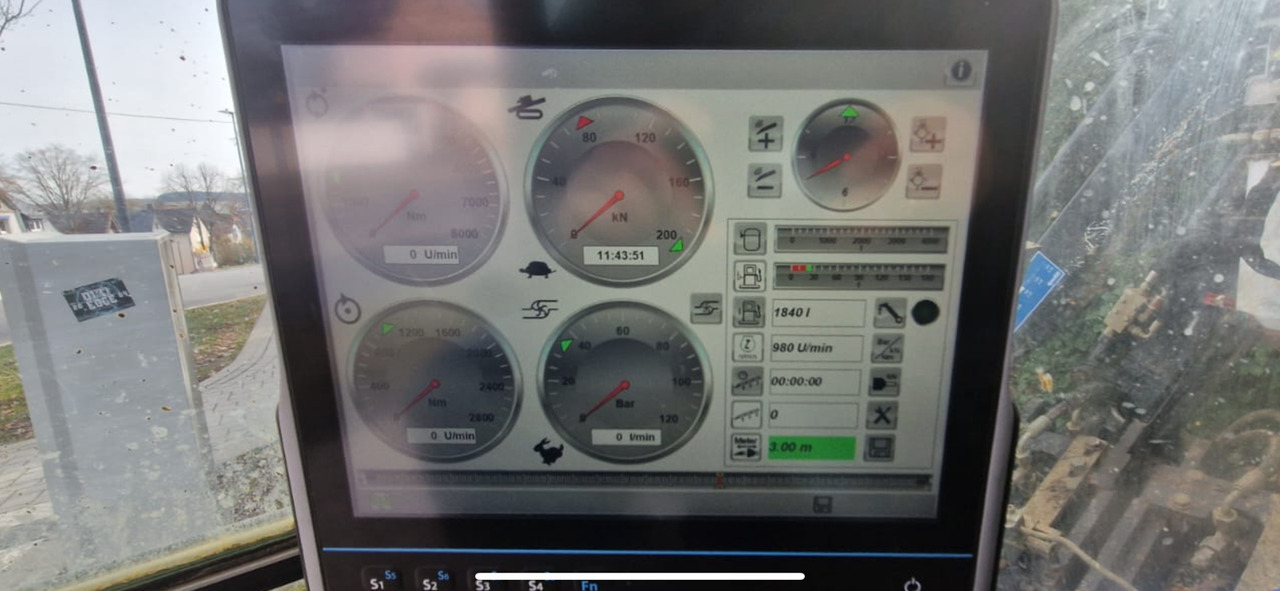 Perforadora direccional horizontal Tracto Technik Grundodrill 18 ACS: foto 6 Perforadora direccional horizontal Tracto Technik Grundodrill 18 ACS: foto 6