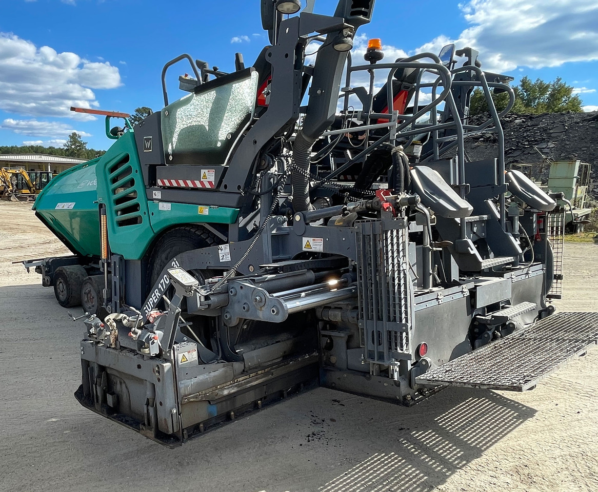 Leasing de Vogele Super 1703-3i Vogele Super 1703-3i: foto 6 Leasing de Vogele Super 1703-3i Vogele Super 1703-3i: foto 6