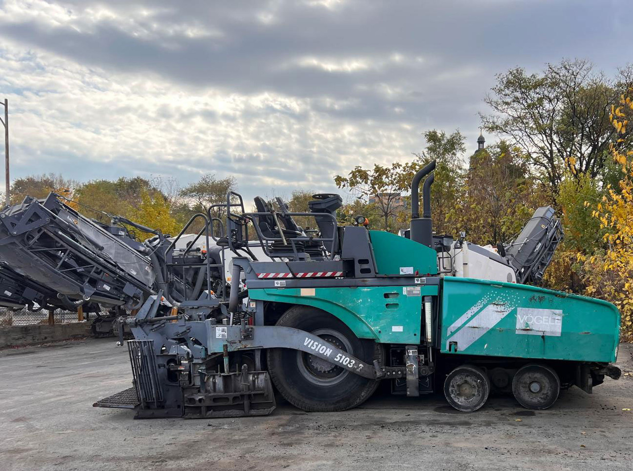 Vogele Vision 5103-3i - Pavimentadora de asfalto: foto 2 Vogele Vision 5103-3i - Pavimentadora de asfalto: foto 2