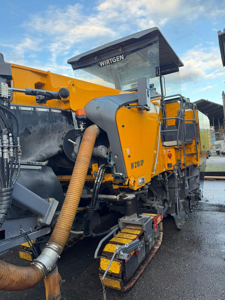 Wirtgen W 210 XP - Fresadora en frío: foto 5 Wirtgen W 210 XP - Fresadora en frío: foto 5