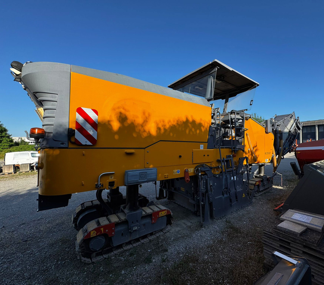 Wirtgen W 210 XP - Fresadora en frío: foto 3 Wirtgen W 210 XP - Fresadora en frío: foto 3