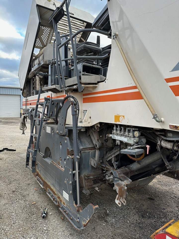 Wirtgen W 210 i - Fresadora en frío: foto 5 Wirtgen W 210 i - Fresadora en frío: foto 5