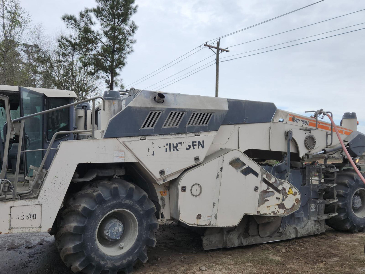 Wirtgen WR 250 I - Estabilizador de suelos: foto 3 Wirtgen WR 250 I - Estabilizador de suelos: foto 3