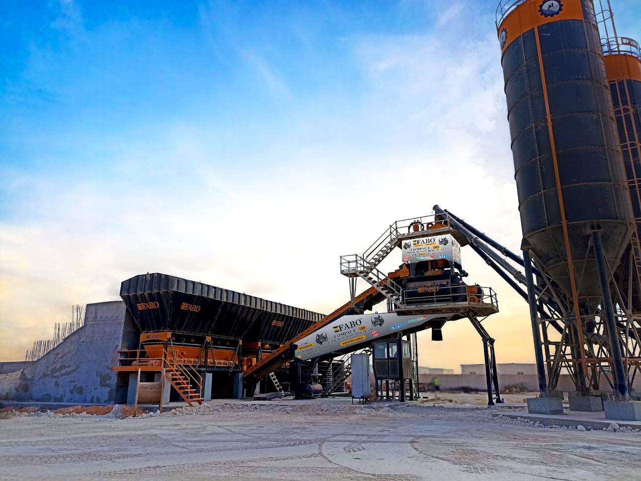 FABO compact concrete plant - Planta de hormigón: foto 3 FABO compact concrete plant - Planta de hormigón: foto 3