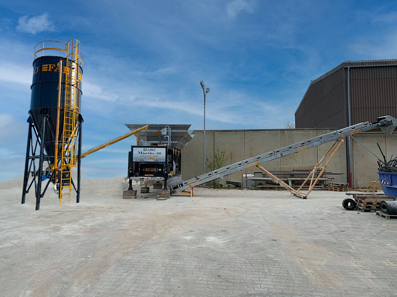 FABO mobile concrete batching plant - Planta de hormigón: foto 1 FABO mobile concrete batching plant - Planta de hormigón: foto 1