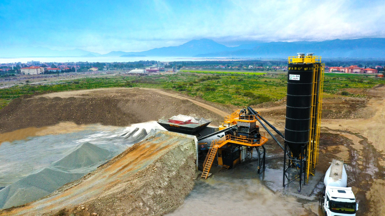 FABO mobile concrete batching plant - Planta de hormigón: foto 2 FABO mobile concrete batching plant - Planta de hormigón: foto 2