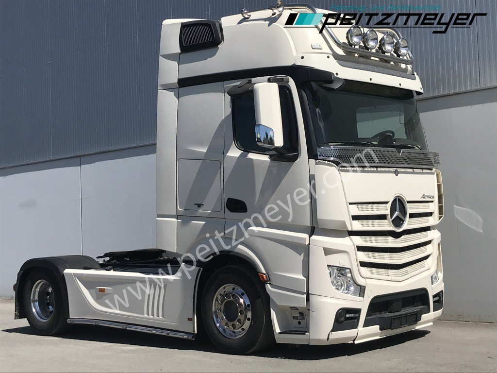 MERCEDES-BENZ Actros 1858 LLS, Klima, Leder, Retarder, original 289 tkm - Cabeza tractora: foto 2 MERCEDES-BENZ Actros 1858 LLS, Klima, Leder, Retarder, original 289 tkm - Cabeza tractora: foto 2