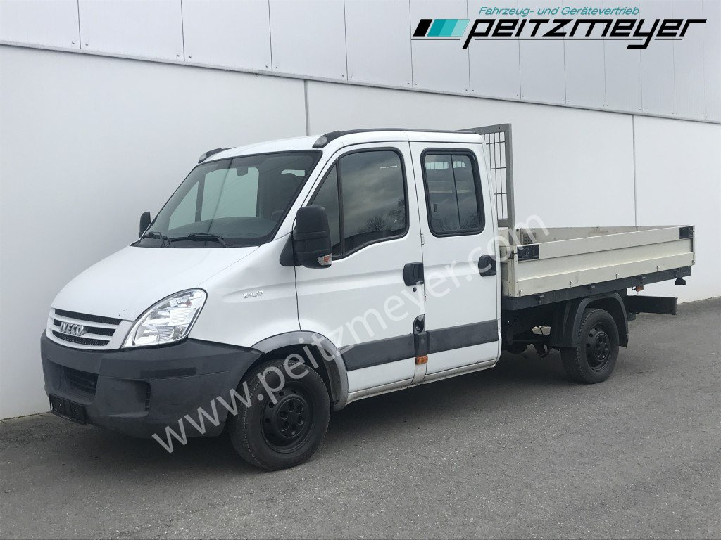 Iveco Daily 29 L 12 Doka, Pritsche, AHK 2,4 t. - Remolque caja abierta: foto 1 Iveco Daily 29 L 12 Doka, Pritsche, AHK 2,4 t. - Remolque caja abierta: foto 1