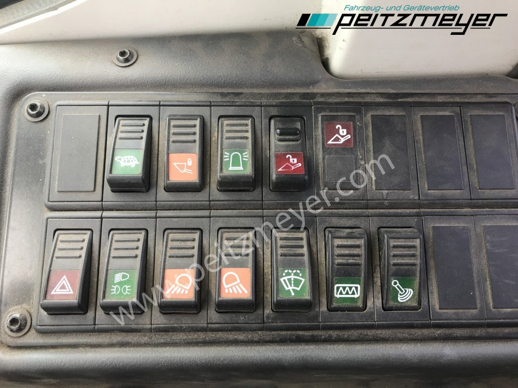 Cargadora de ruedas LIEBHERR RADLADER L 508 C 4in1 Schaufel + Palettengabel: foto 13 Cargadora de ruedas LIEBHERR RADLADER L 508 C 4in1 Schaufel + Palettengabel: foto 13