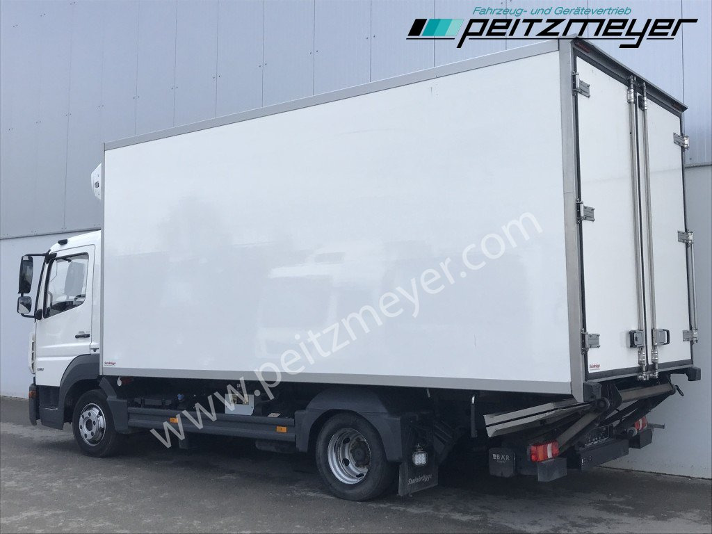 MERCEDES-BENZ Atego 818 L Tiefkühlkoffer m. Trennwand, Thermo T 800, LBW, Klima - Camión frigorífico: foto 4 MERCEDES-BENZ Atego 818 L Tiefkühlkoffer m. Trennwand, Thermo T 800, LBW, Klima - Camión frigorífico: foto 4