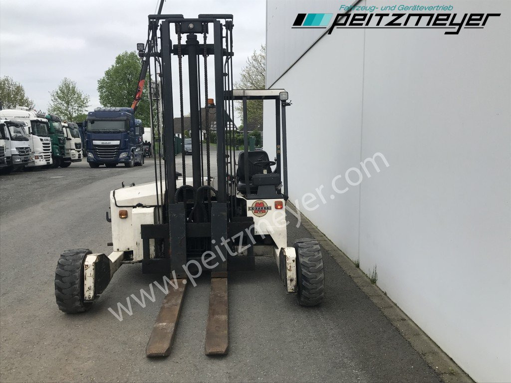 Moffett Mitnahmestapler M 2003 STM Allrad - Carretilla elevadora transportable: foto 5 Moffett Mitnahmestapler M 2003 STM Allrad - Carretilla elevadora transportable: foto 5