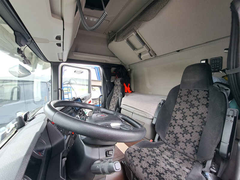Scania R450 A4X2LB - Cabeza tractora: foto 5 Scania R450 A4X2LB - Cabeza tractora: foto 5