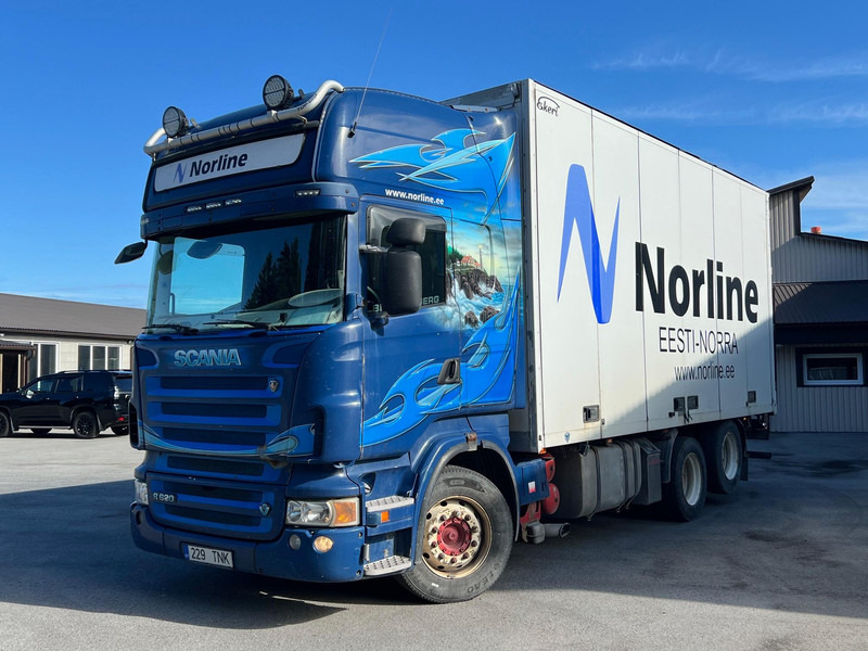 Scania R620 LB6X2HNB - OPEN SIDE - Camión caja cerrada: foto 4 Scania R620 LB6X2HNB - OPEN SIDE - Camión caja cerrada: foto 4