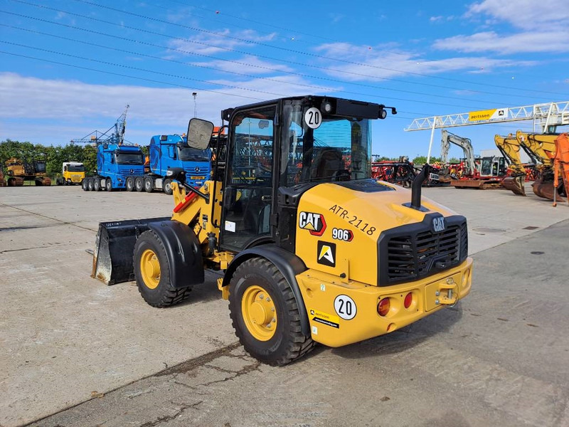 Cat 906 (Bucket + Forks) - Cargadora de ruedas: foto 2 Cat 906 (Bucket + Forks) - Cargadora de ruedas: foto 2