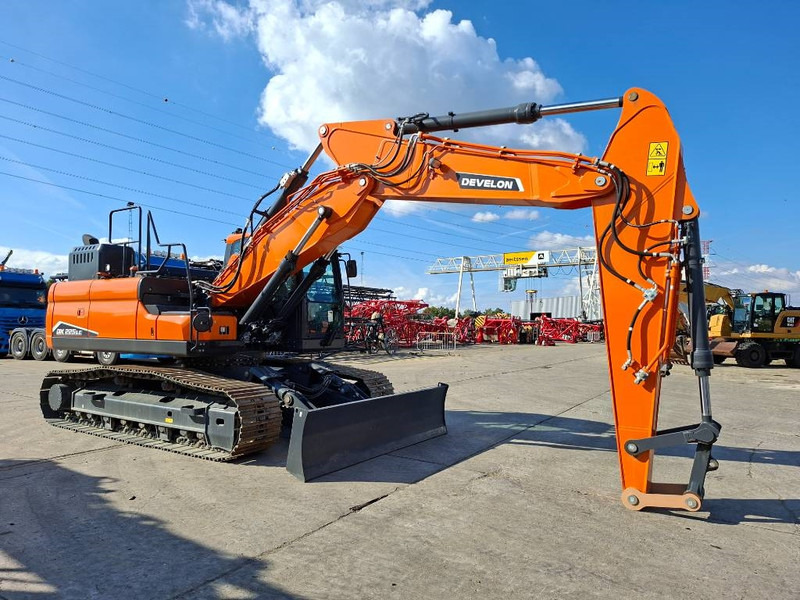 Develon DX225LC-7 - Excavadora de cadenas: foto 4 Develon DX225LC-7 - Excavadora de cadenas: foto 4