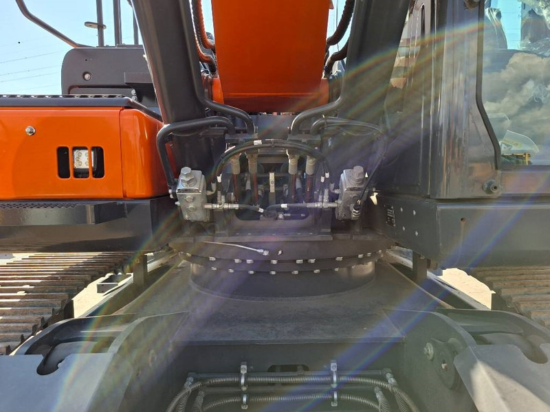 Develon DX225LC-7 - Excavadora de cadenas: foto 5 Develon DX225LC-7 - Excavadora de cadenas: foto 5